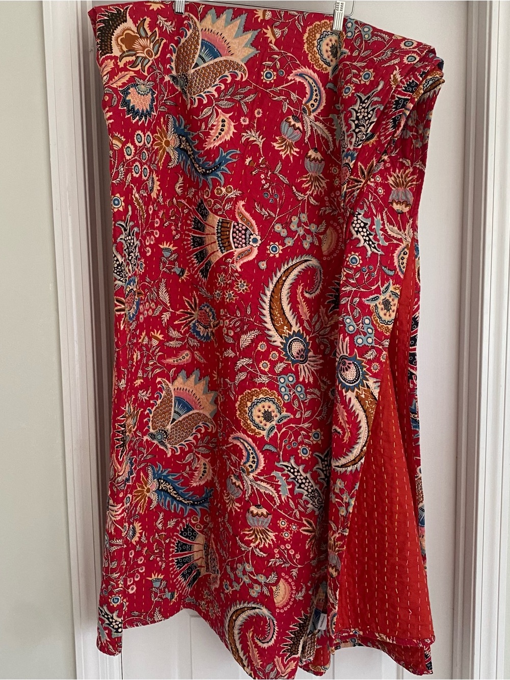 Sundance Red Paisley Quilt. Queen Size.